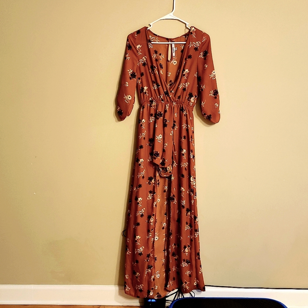 3/4 Sleeve Hi-Lo Romper Cognac brown colored with ivroy/navy Flower design